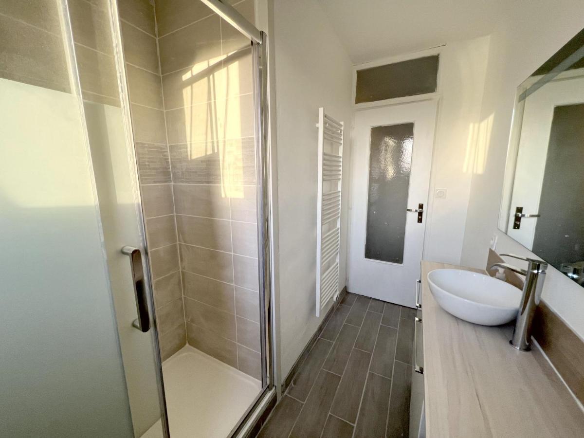 178a - T3 Confort Du Gond - 70 M2 *